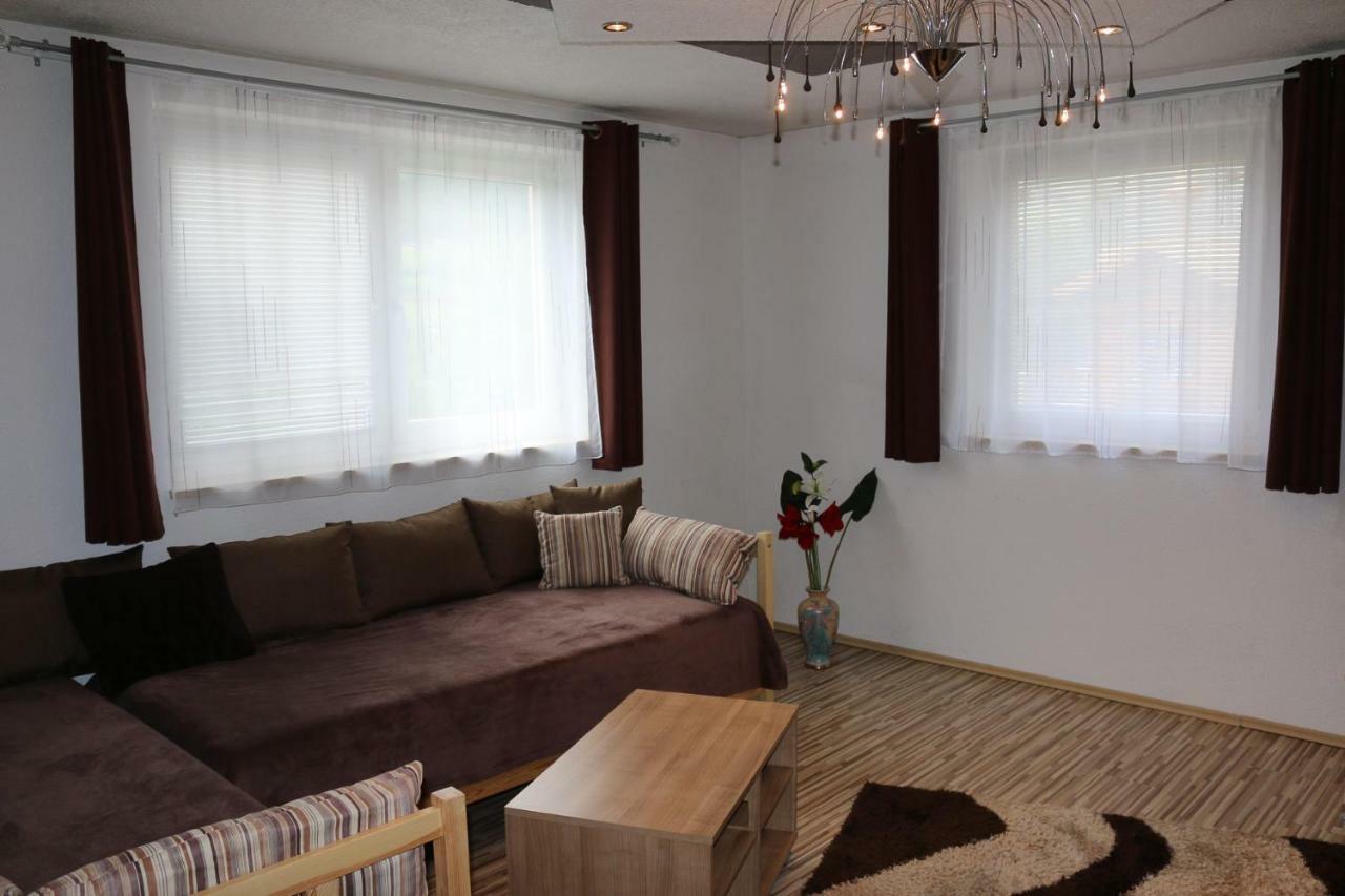 Appartement Zur Alpenruhe à Seeboden Extérieur photo